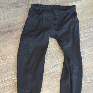 Athleta girl size 14 moto vating black